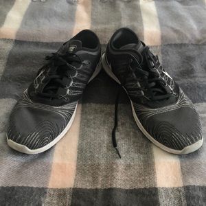 Nike Flex Tennis Shoes